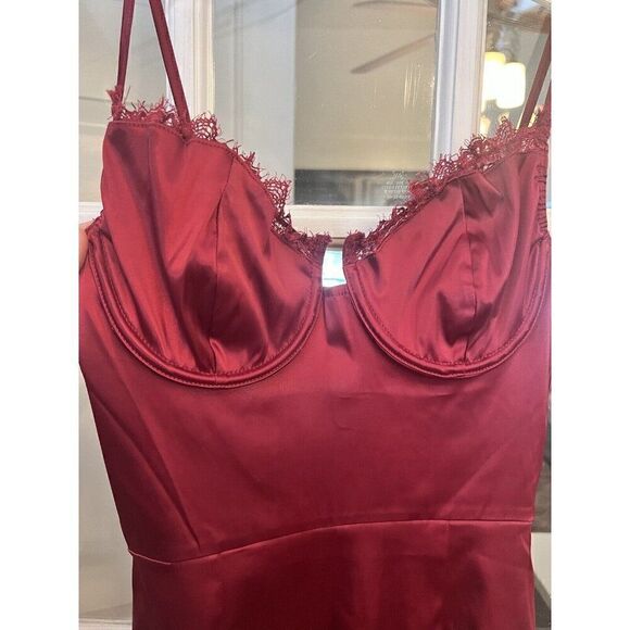 NWT GUESS Sexy Red Mini Bustier Body-Con Dress size Small.       T - Picture 2 of 8